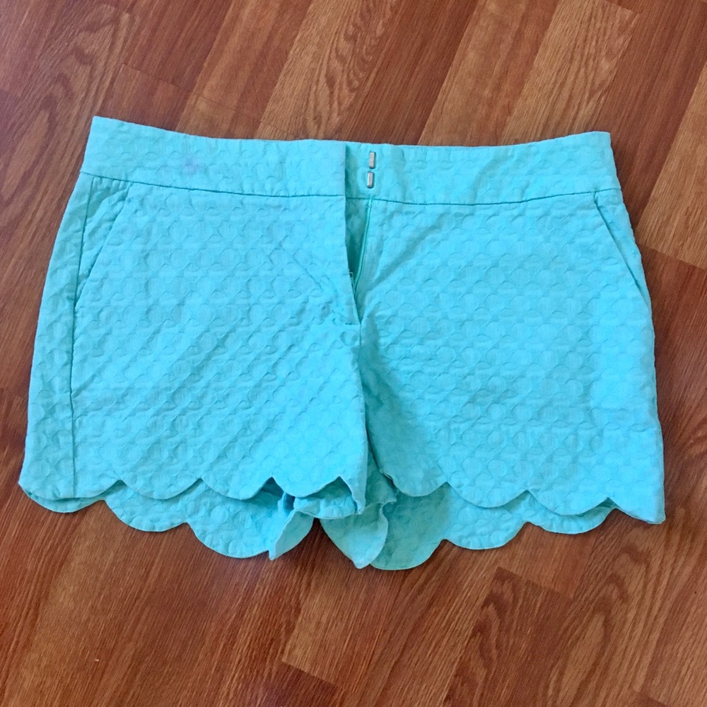 Crown and Ivy Scalloped Shorts